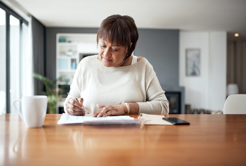 Filling out divorce forms